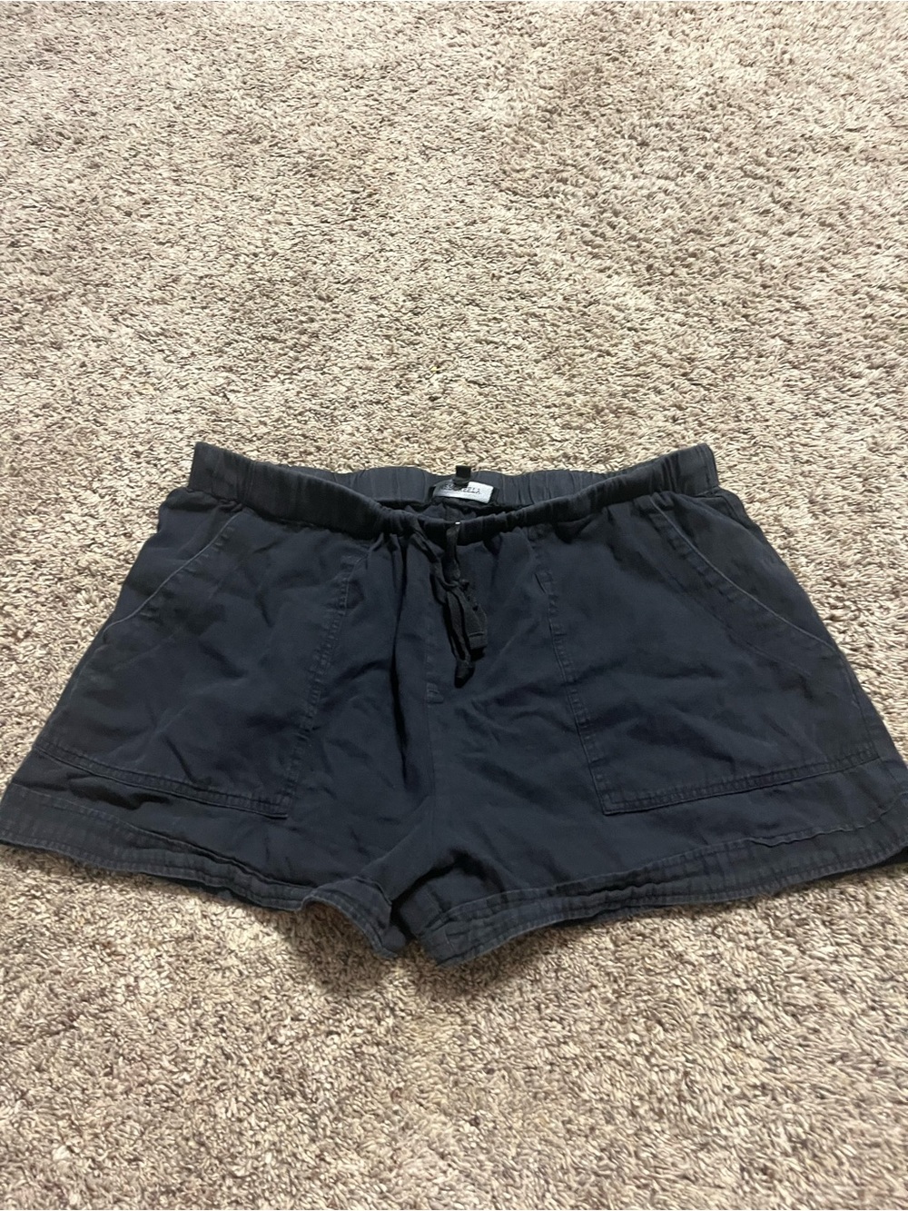 Women’s Black Drawstring Athletic Shorts with Front Pockets
